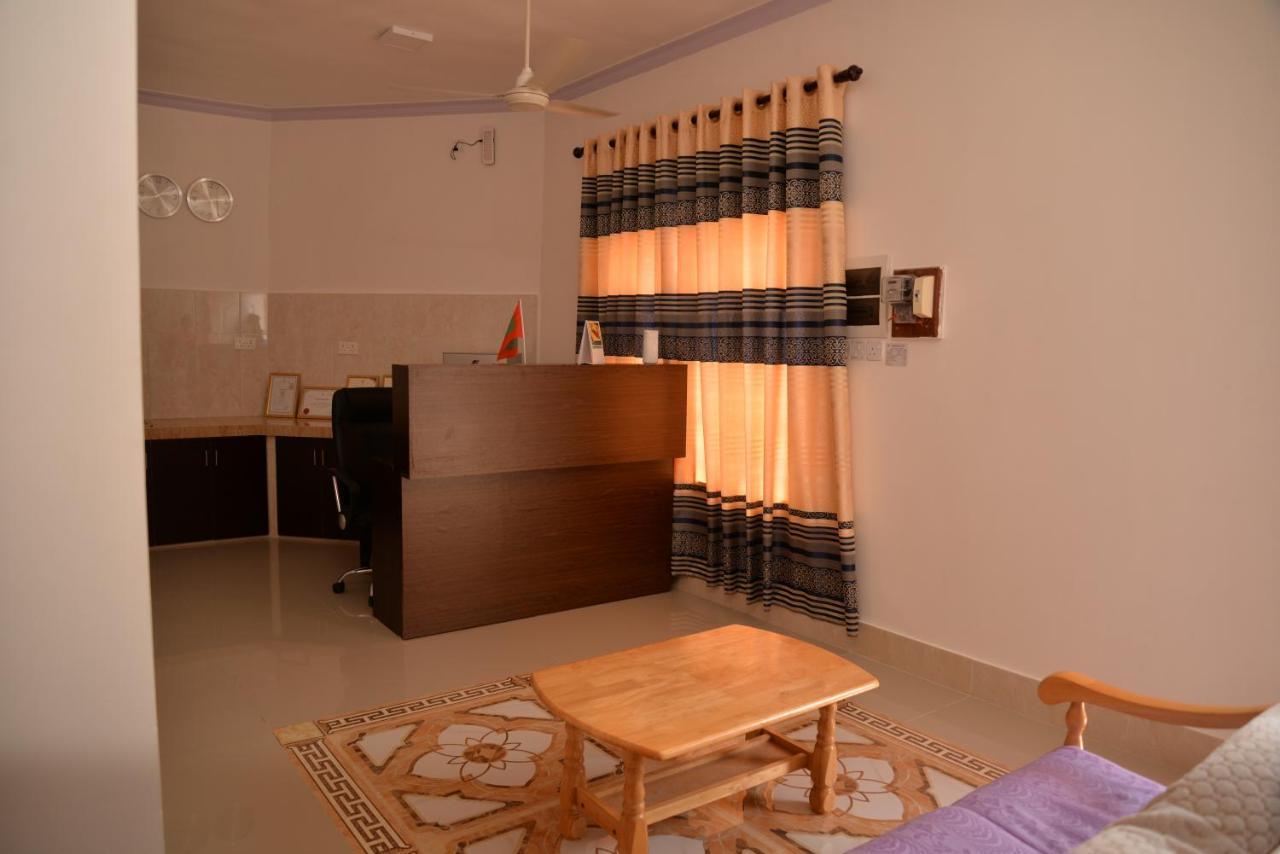 Moodhumaa Inn Guraidhoo  Esterno foto