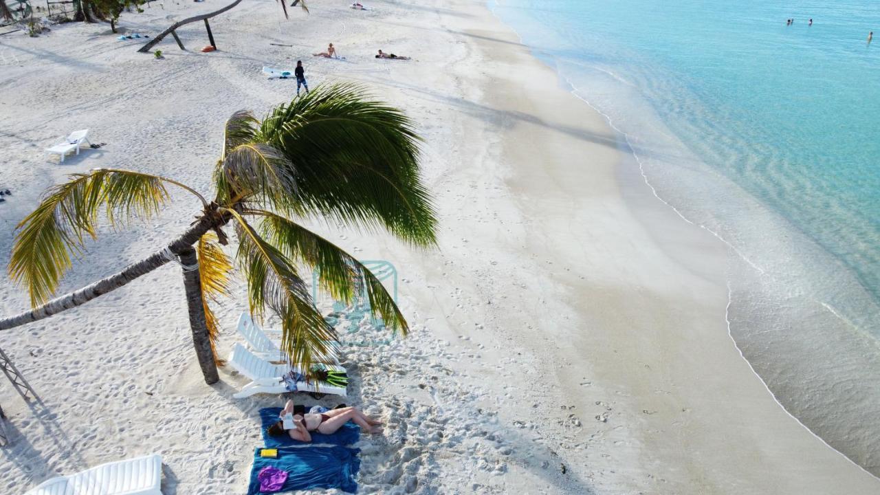 Moodhumaa Inn Guraidhoo  Esterno foto